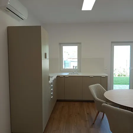 Apartment Belapartman *