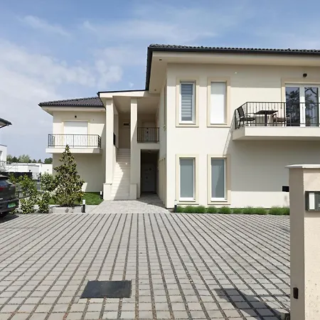 Belapartman Apartment *