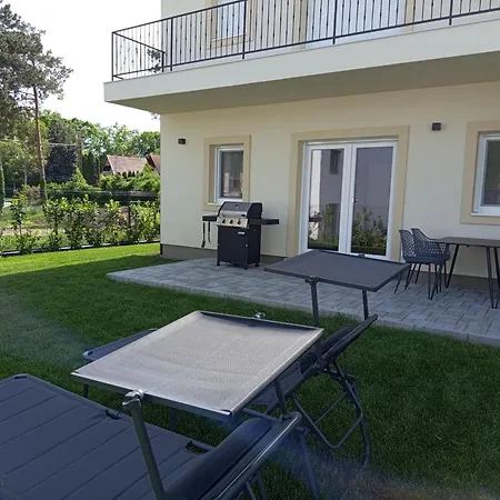 Apartment Belapartman *